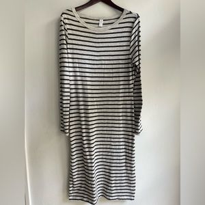 NWOT Alternative Apparel knit midi dress